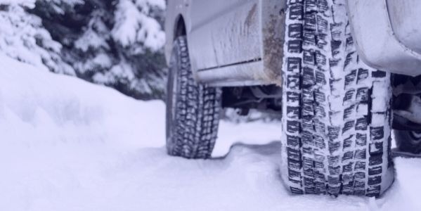 4 Consejos para elegir los neumáticos del auto en invierno